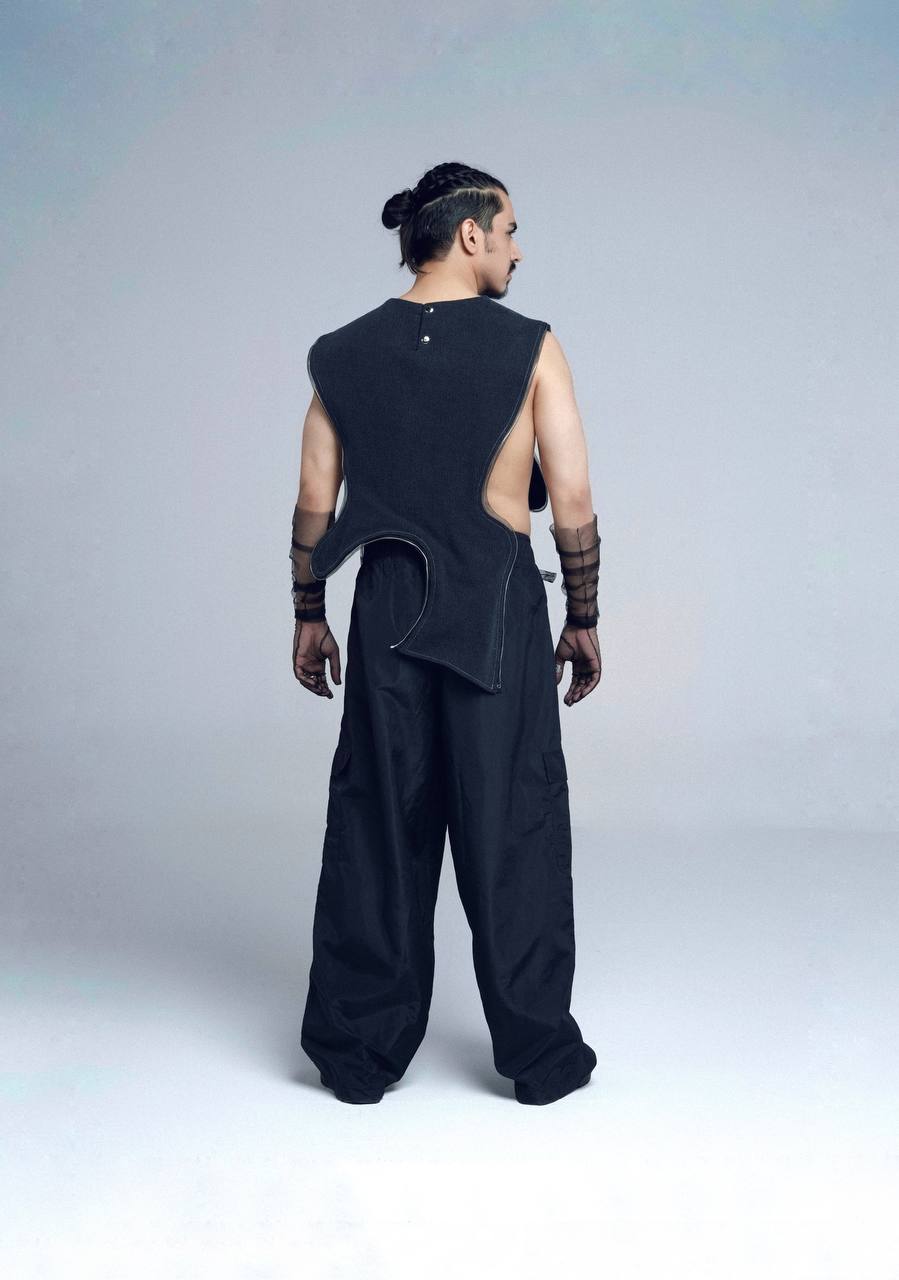 Confusion Vest